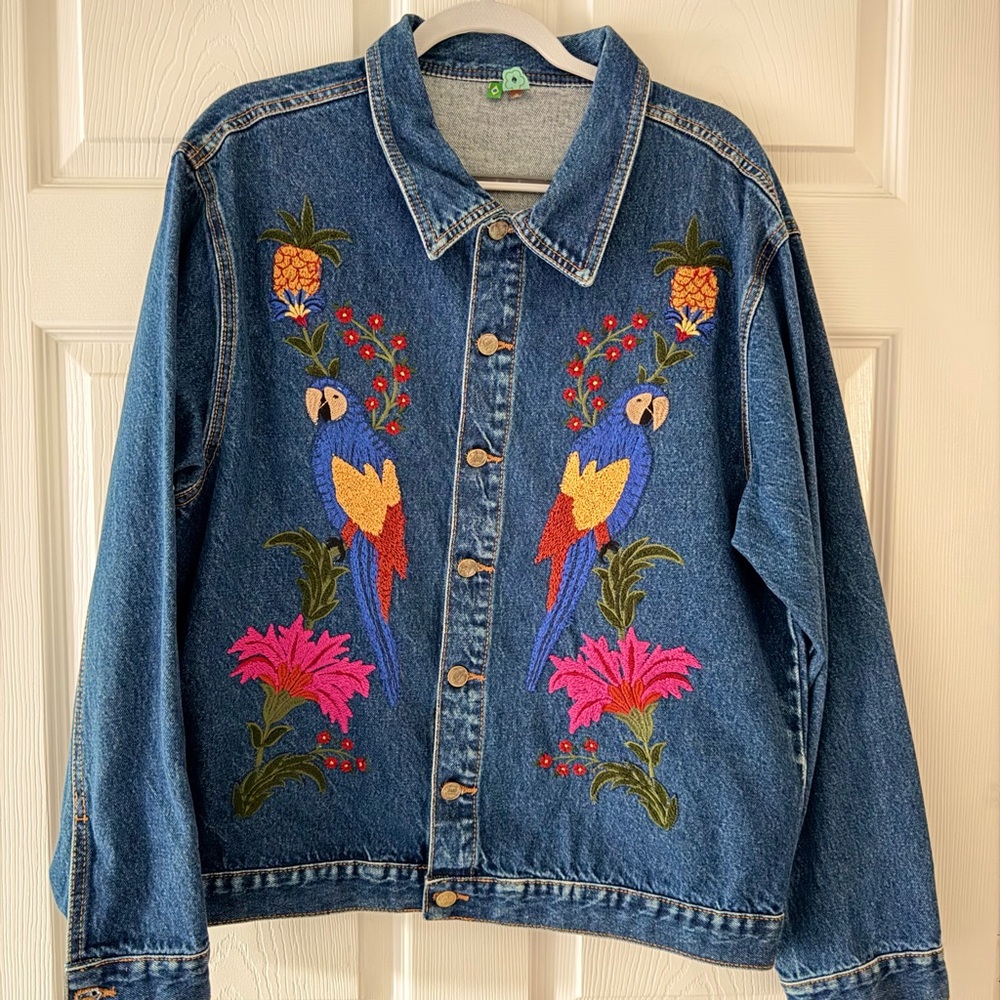FARM Rio - Embroidered Denim Jacket with Tropical Design - Picture 6 of 8